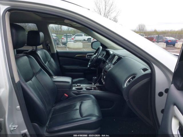 5N1AR2MM3EC723104 Nissan Pathfinder Platinum