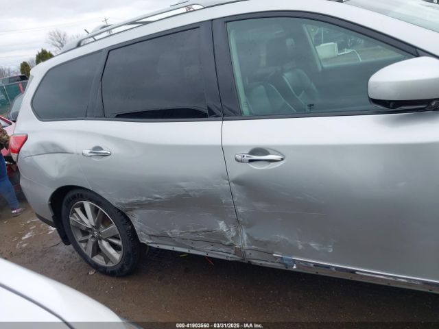 5N1AR2MM3EC723104 Nissan Pathfinder Platinum