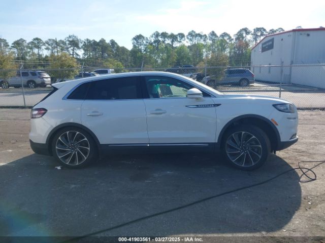2LMPJ8KP1NBL17795 Lincoln Nautilus Reserve