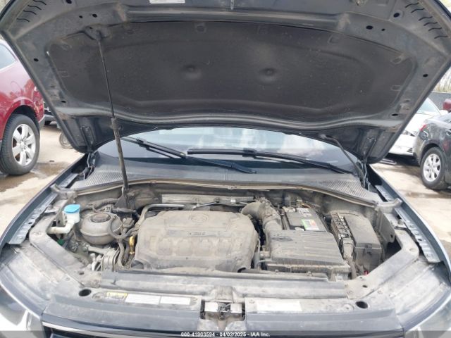 3VV2B7AX7KM136831 Volkswagen Tiguan 2.0t Se/2.0t Sel/2.0t Sel R-line/2.0t Sel R-line Black