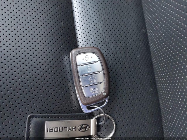 KM8J3CAL2LU257661 Hyundai Tucson Ultimate
