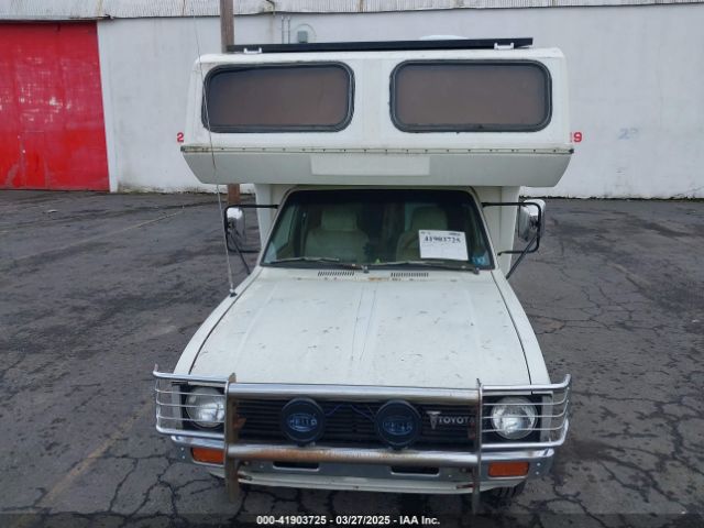 1981 TOYOTA PICKUP / CAB CHASSIS JT5RN44D4B0023261 Photo 5