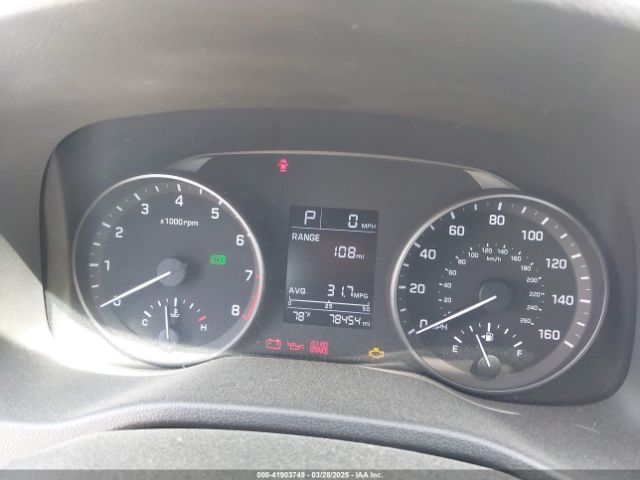 KMHD84LF2HU381027 Hyundai ELANTRA SE