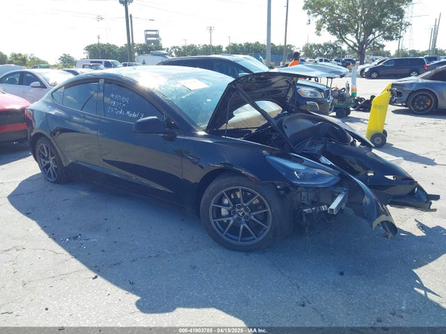 2023 TESLA MODEL 3 5YJ3E1EA8PF620239 Photo 0