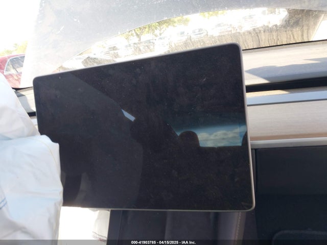 2023 TESLA MODEL 3 5YJ3E1EA8PF620239 Photo 6