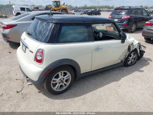2013 MINI HARDTOP WMWSU3C54DT682307 Photo 3