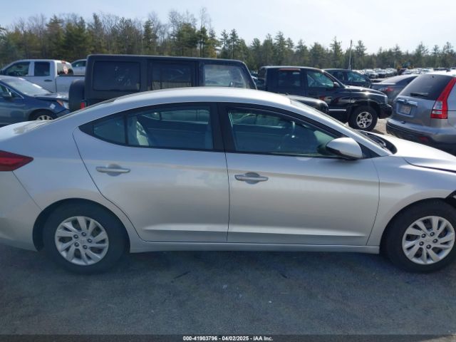 5NPD74LF6JH297204 Hyundai ELANTRA SE