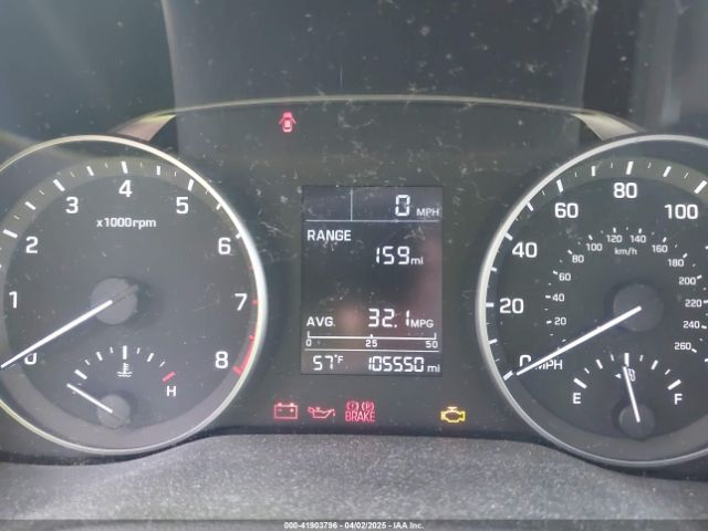 5NPD74LF6JH297204 Hyundai ELANTRA SE