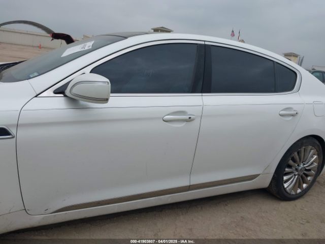 KNALW4D48F6018541 KIA K900 Luxury