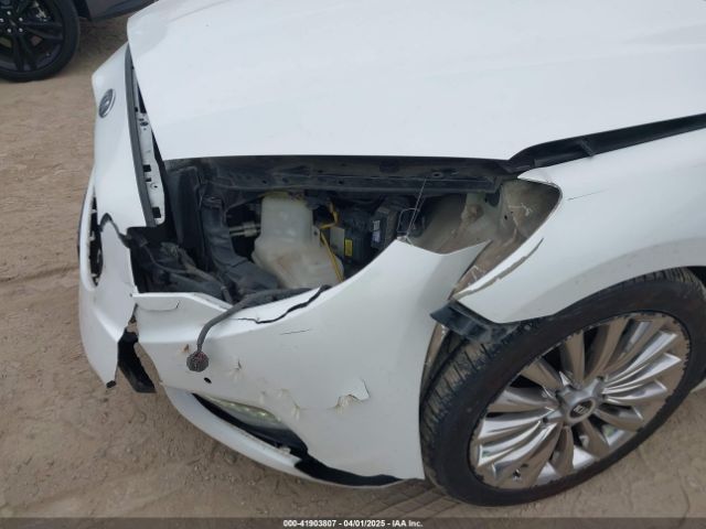 KNALW4D48F6018541 KIA K900 Luxury