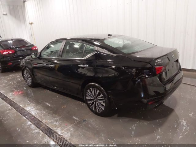 1N4BL4DW7RN377744 Nissan Altima Sv Intelligent Awd