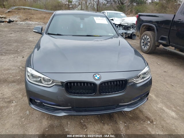 WBA8D9G33HNU62916 BMW 330i Xdrive