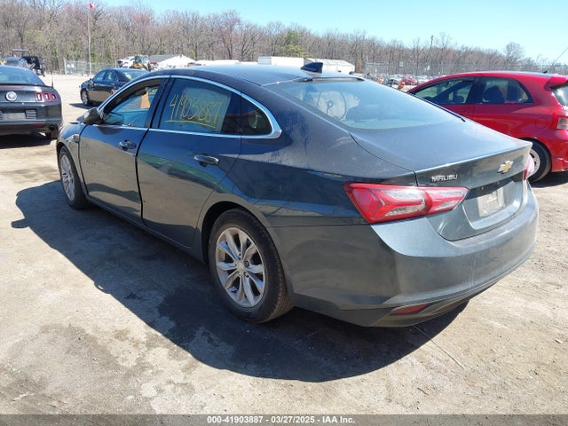 1G1ZD5ST8KF159230 Chevrolet MALIBU LT