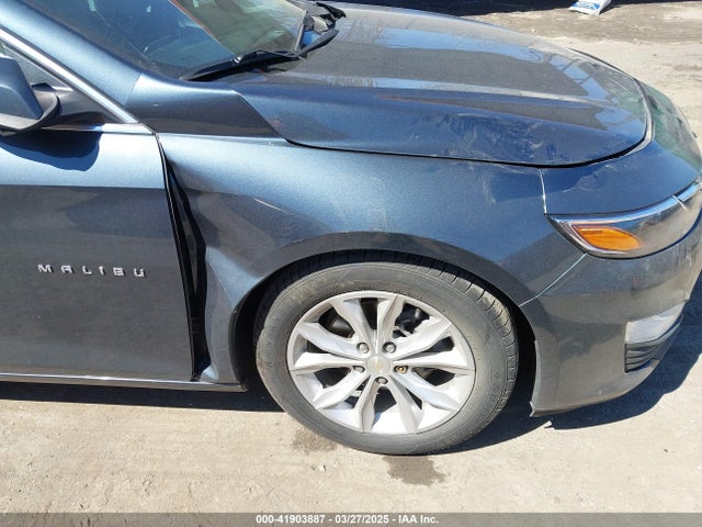 1G1ZD5ST8KF159230 Chevrolet MALIBU LT