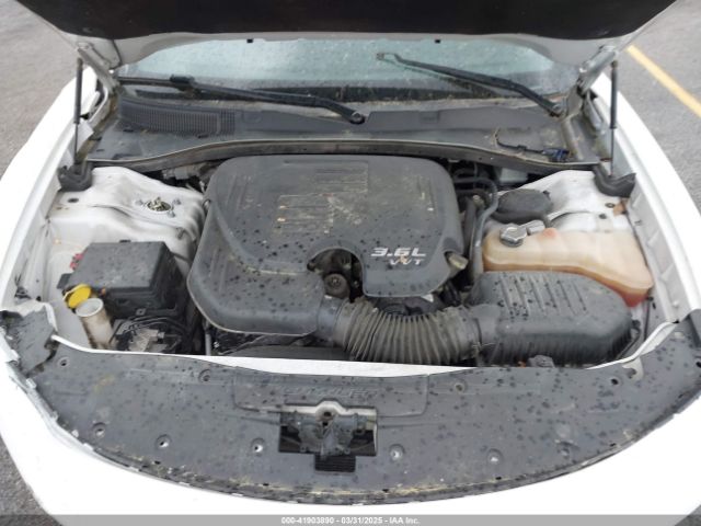 2C3CDXHG4HH504705 Dodge Charger Sxt Rwd