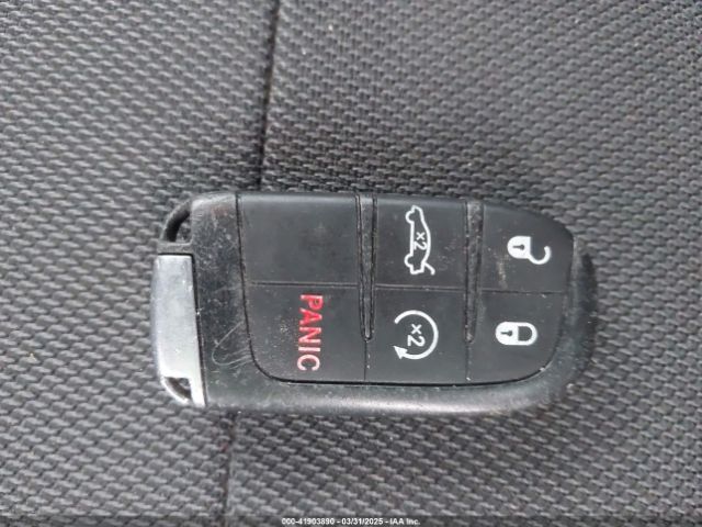 2C3CDXHG4HH504705 Dodge Charger Sxt Rwd
