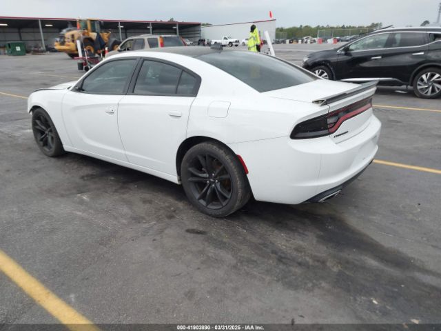 2C3CDXHG4HH504705 Dodge Charger Sxt Rwd