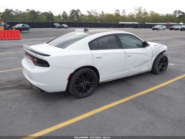 2C3CDXHG4HH504705 Dodge Charger Sxt Rwd