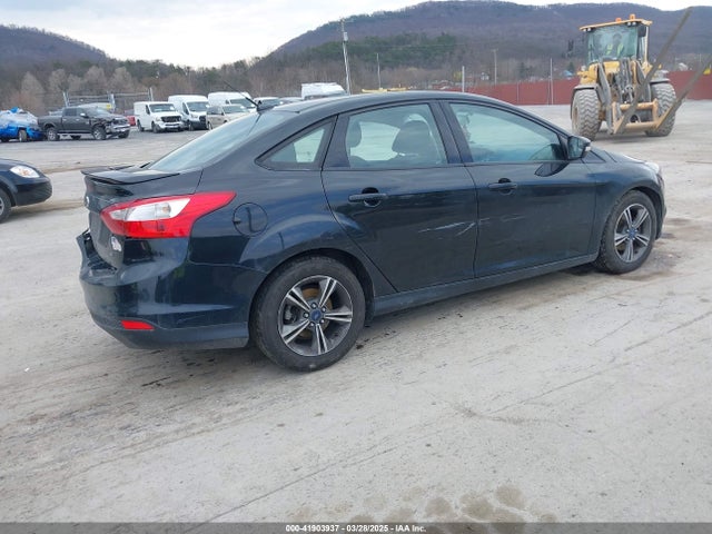 1FADP3F2XEL284465 Ford FOCUS SE
