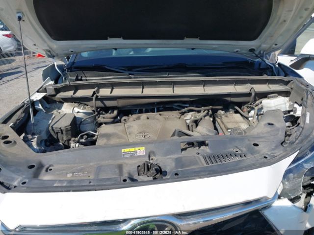 5TDFZRBH7MS109498 Toyota Highlander Platinum