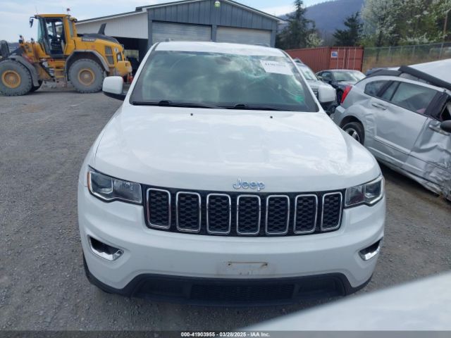 1C4RJFAG1JC479838 Jeep Grand Cherokee Laredo E 4x4