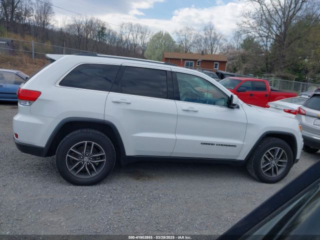1C4RJFAG1JC479838 Jeep Grand Cherokee Laredo E 4x4