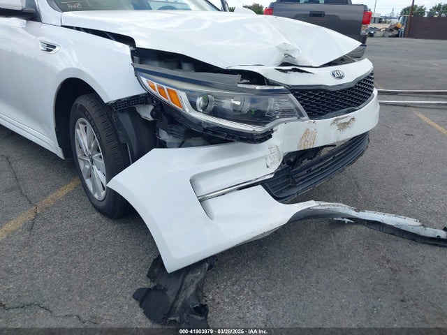 5XXGT4L33HG175579 KIA Optima Lx