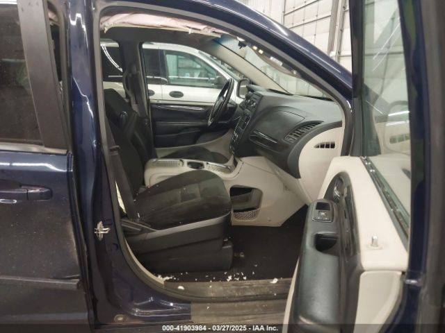 2C4RDGCG9FR632376 Dodge Grand Caravan Sxt