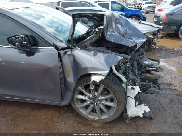 3MZBN1M38JM215397 Mazda Mazda3 Grand Touring
