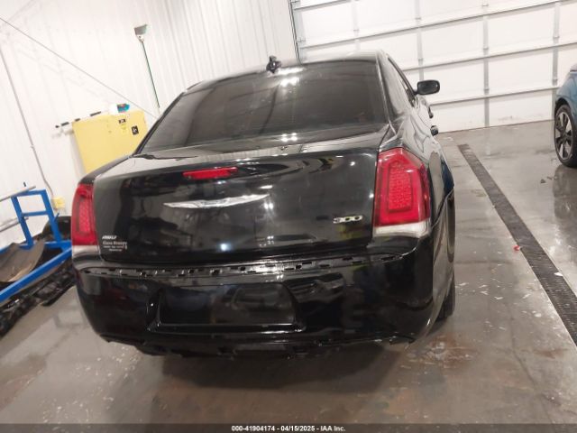 2C3CCARG5JH286066 Chrysler 300 Touring Awd