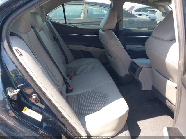 4T1B11HK2KU684851 Toyota CAMRY SE