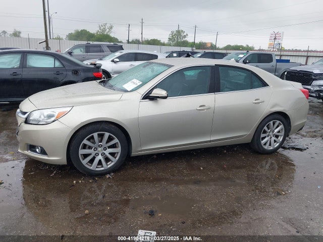 1G11E5SL2EF127596 Chevrolet MALIBU 2LT