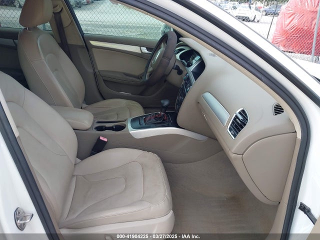2011 AUDI A4 WAUAFAFL9BN018669 Photo 4