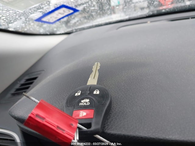 3N1AB7AP8EL668824 Nissan SENTRA SV