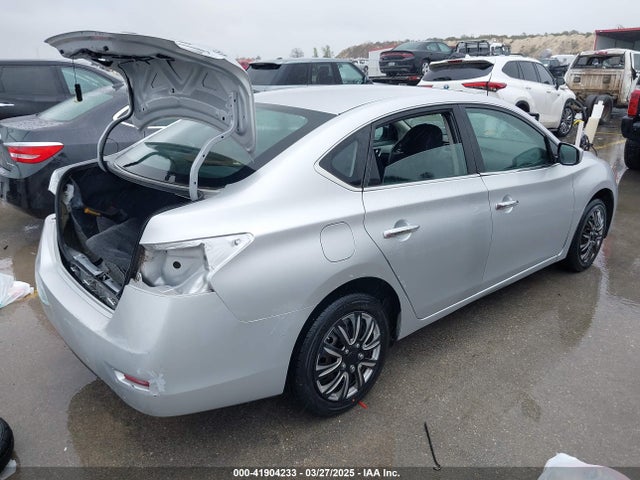 3N1AB7AP8EL668824 Nissan SENTRA SV