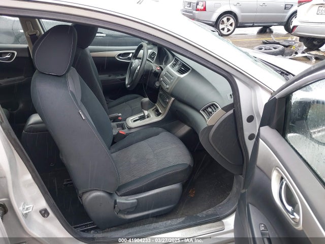 3N1AB7AP8EL668824 Nissan SENTRA SV