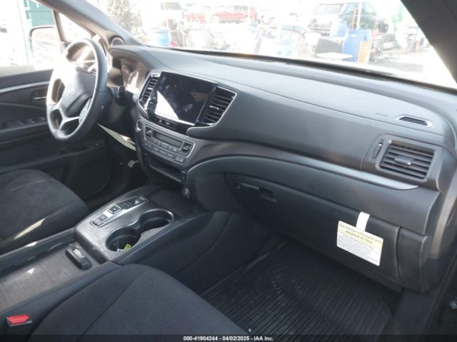 5FNYF6H37NB086970 Honda Pilot Awd Sport