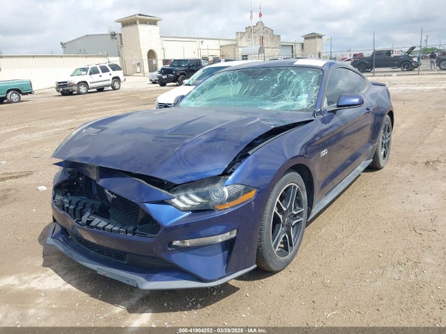 Ford MUSTANG GT 2018 1FA6P8CF4J5122438 Image 2
