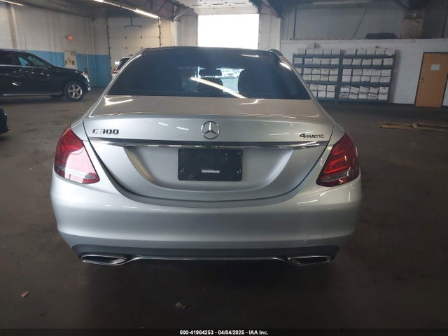 55SWF4KB1FU087558 Mercedes-Benz C 300 4matic/luxury 4matic/sport 4matic