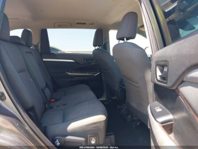 5TDZZRFH4KS303149 Toyota Highlander Le
