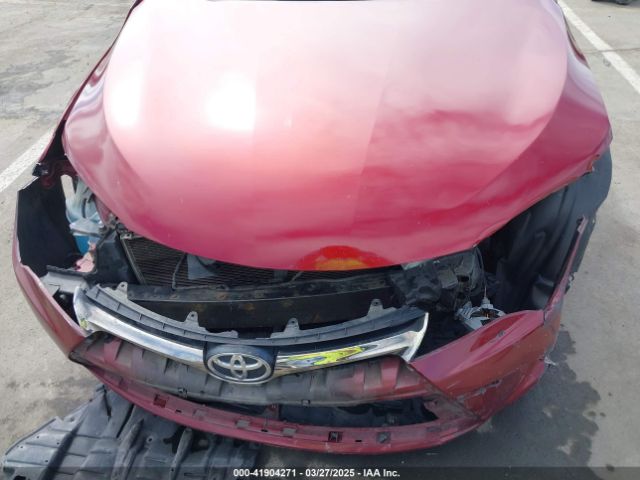 4T1BF1FK2HU679372 Toyota CAMRY SE