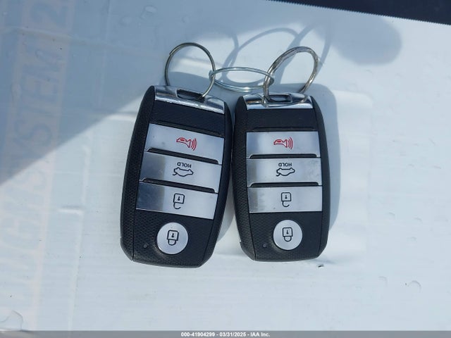 5XXGU4L39HG162638 KIA OPTIMA EX