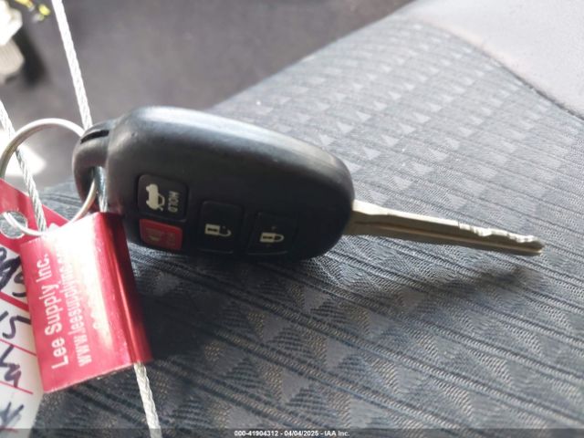 4T1BF1FK3FU939551 Toyota CAMRY SE