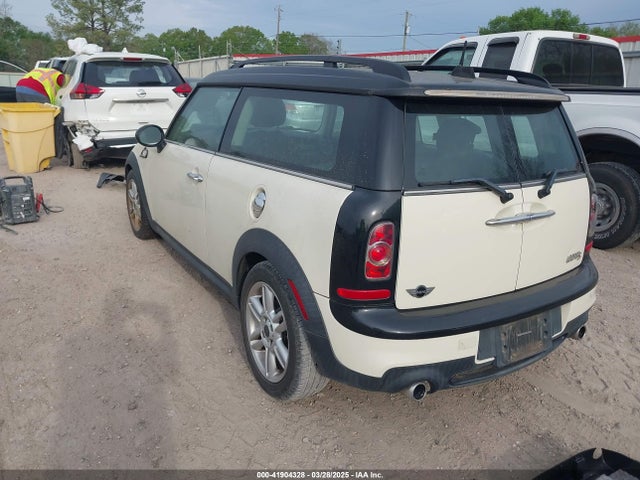 2012 MINI COOPER S CLUBMAN WMWZG3C56CTY38335 Photo 2
