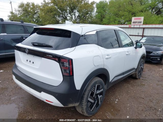 3N8AP6CA5SL307004 Nissan Kicks Sv Fwd
