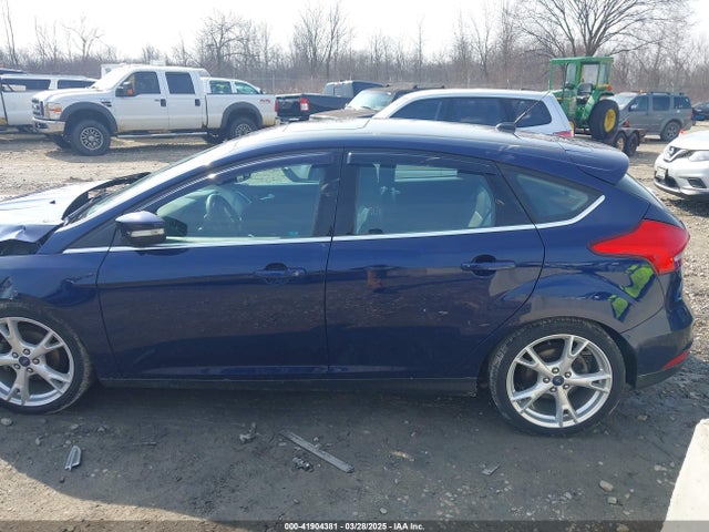1FADP3N21GL251519 Ford Focus Titanium