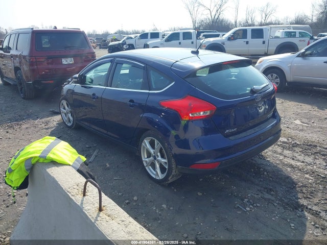 1FADP3N21GL251519 Ford Focus Titanium