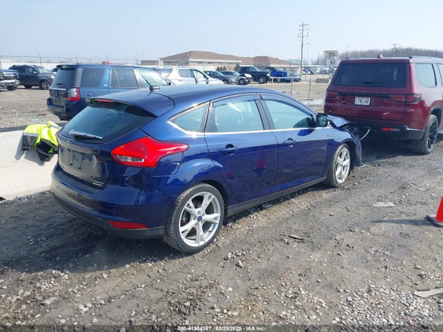 1FADP3N21GL251519 Ford Focus Titanium