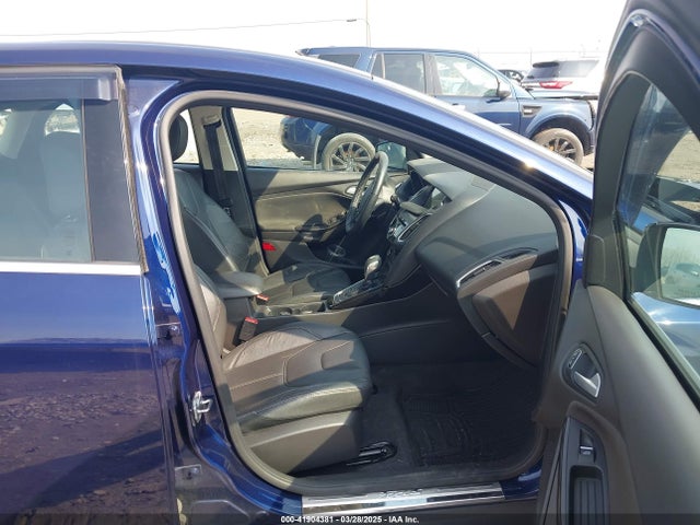1FADP3N21GL251519 Ford Focus Titanium