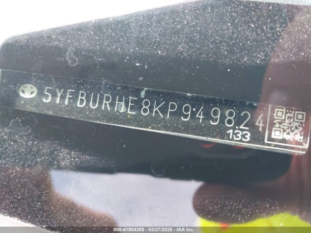 5YFBURHE8KP949824 Toyota COROLLA LE